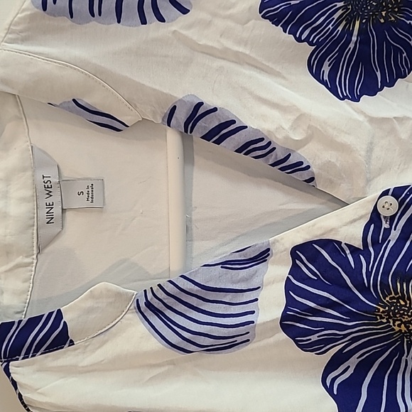 Nine West | Floral Dress with buttons | Size Small | NWOT​ - Picture 3 of 8